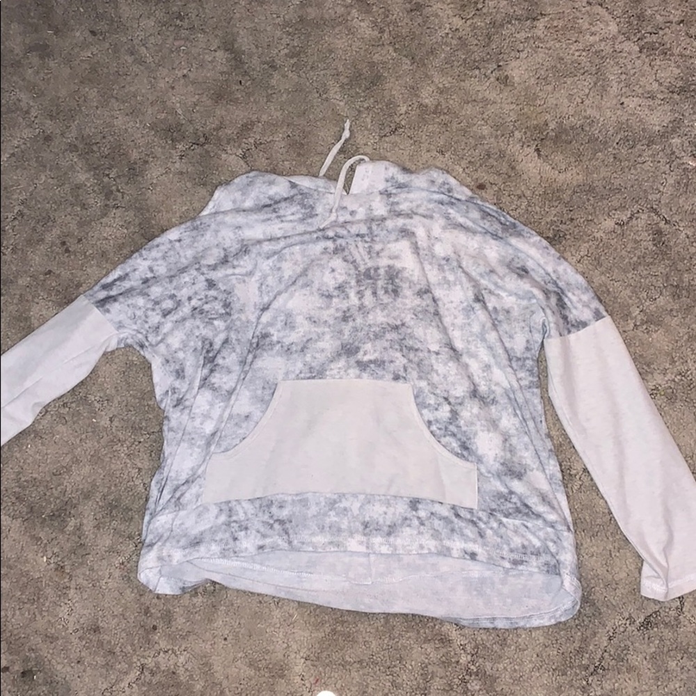 Adult Small Long Sleeve Top